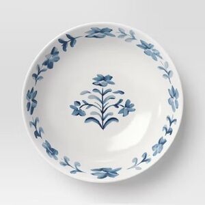 THRESHOLD NWT  ceramic Serving Bowl -Blue Floral